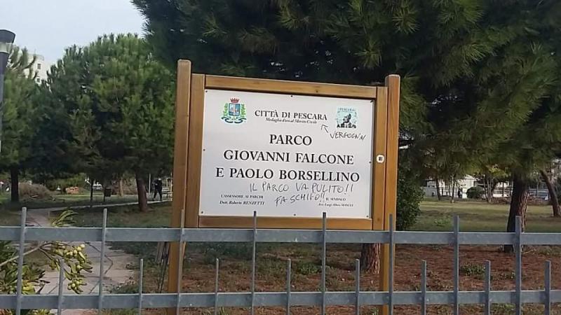 幼稚園の園児たちと！Parco Giovanni Falcone e Paolo Borsellino- ジョバンニ ファルコーネ•パオロ ボルセッリーノ公園画像