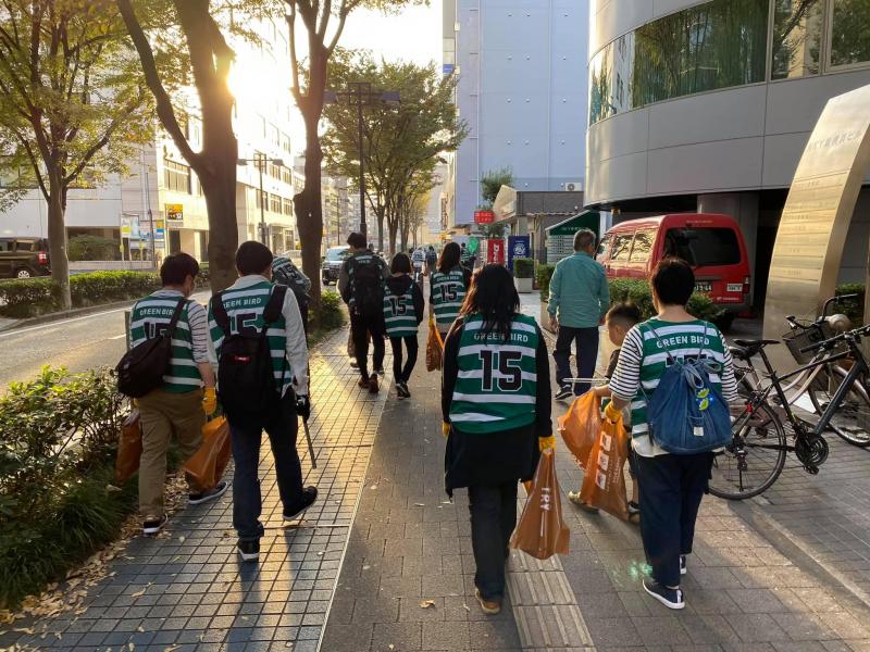 【新横浜】ラグビーW杯決勝直前「ごみ袋でトライ！プロジェクト」画像