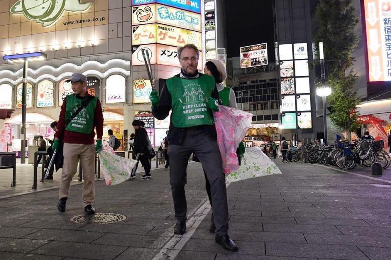 11月5日歌舞伎町お掃除画像