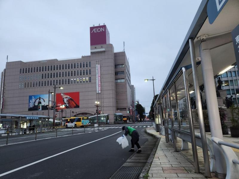 2月朝活中央駅ゴミ拾い　アミュ広場スタバ前集合画像
