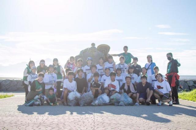 ジンベエ像Beach Cleanコラボ掃除開催！